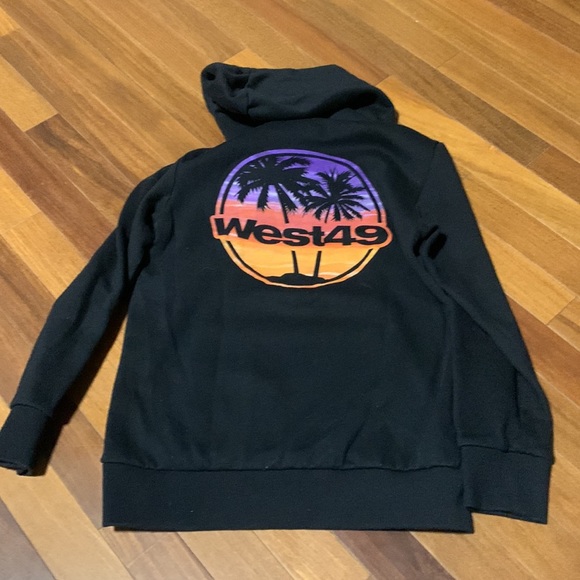Boys medium West 49 hoodie - Picture 3 of 3